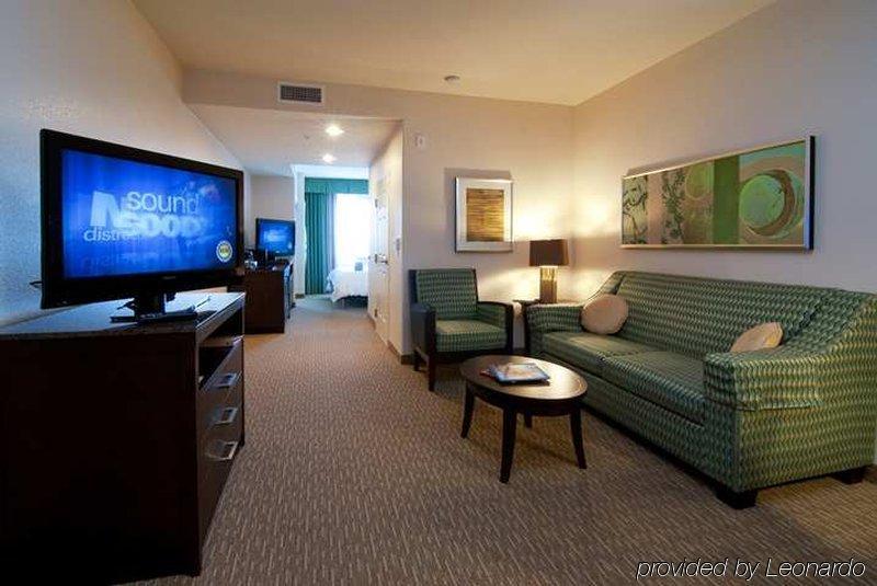 Hilton Garden Inn San Bernardino Phòng bức ảnh